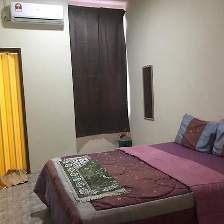 Hj Homestay Kuala Terengganu Exterior photo