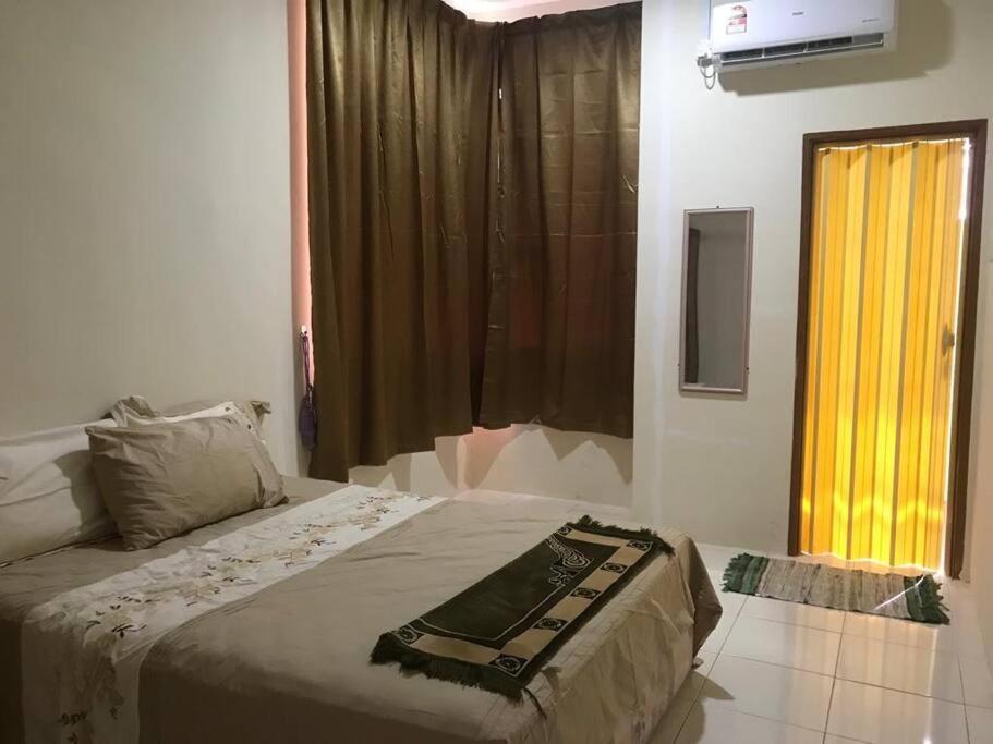 Hj Homestay Kuala Terengganu Exterior photo